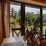 Sarnia Skala House *