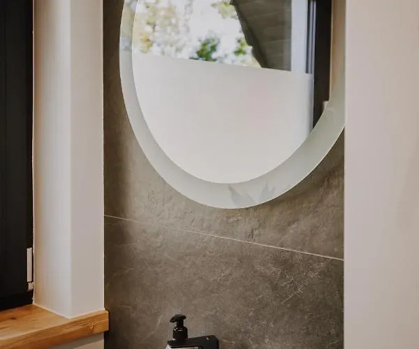 Sarnia Skala House *