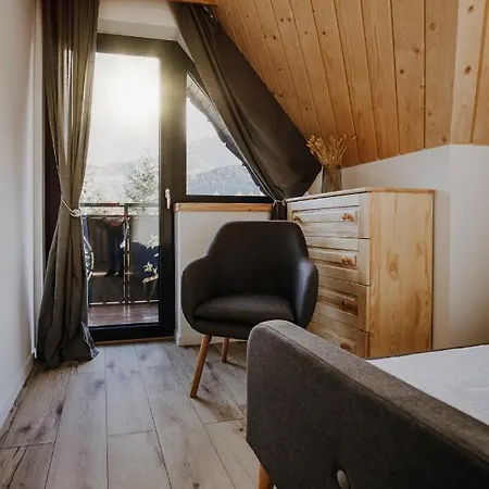 Dom wakacyjny Sarnia Skala House *