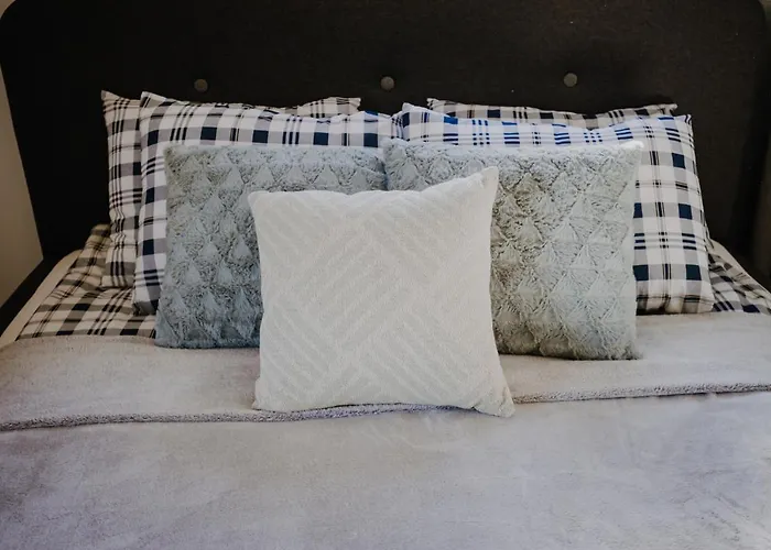 Sarnia Skala House *