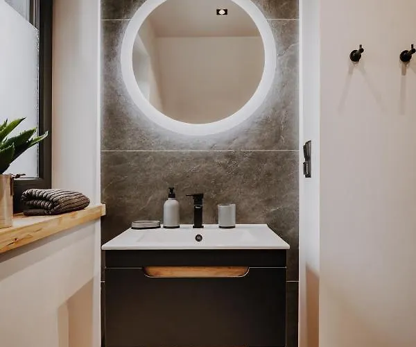 Hébergement de vacances Sarnia Skala House *